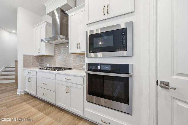 88 SUTTON Drive, Ponte Vedra, FL 32081