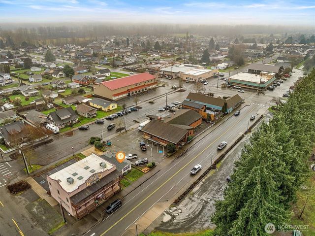 121 Van Scoyoc Avenue SW, Orting, WA 98360