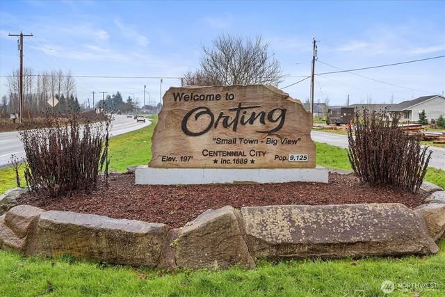 121 Van Scoyoc Avenue SW, Orting, WA 98360
