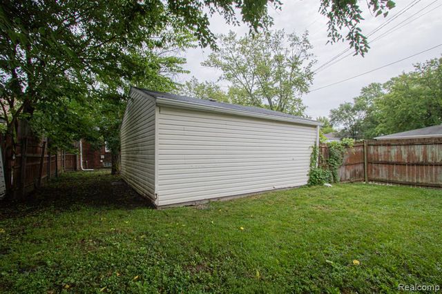 4105 Grayton Street, Detroit, MI 48224