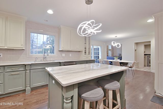 233 Baltusrol Rd, Knoxville, TN 37934