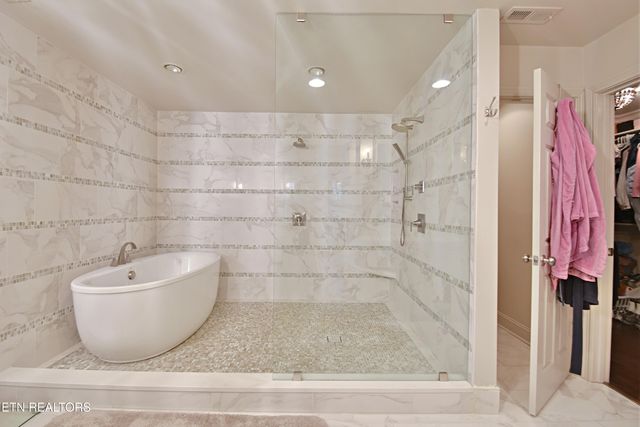 233 Baltusrol Rd, Knoxville, TN 37934