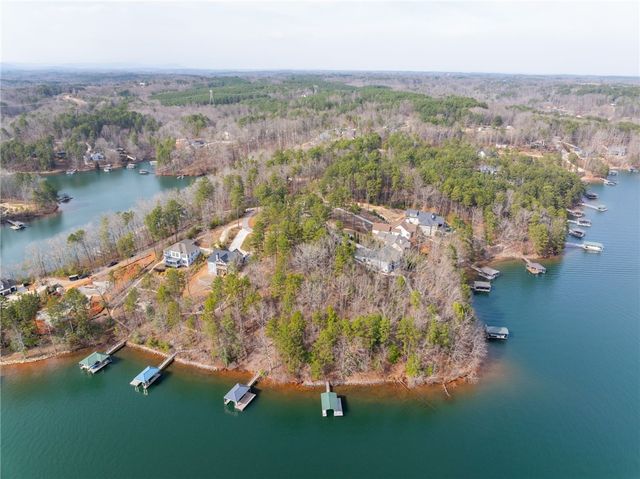 537 Peninsula Road, West Union, SC 29696