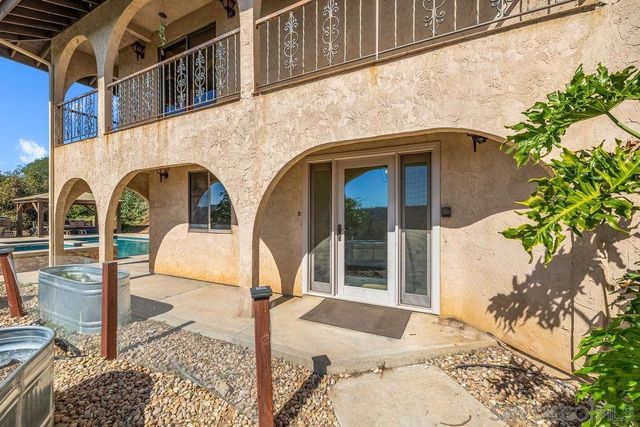 11725 Sierra Rojo Rd, Valley Center, CA 92082