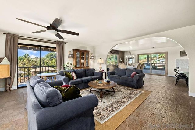 11725 Sierra Rojo Rd, Valley Center, CA 92082