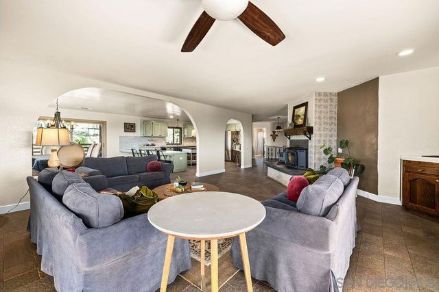 11725 Sierra Rojo Rd, Valley Center, CA 92082