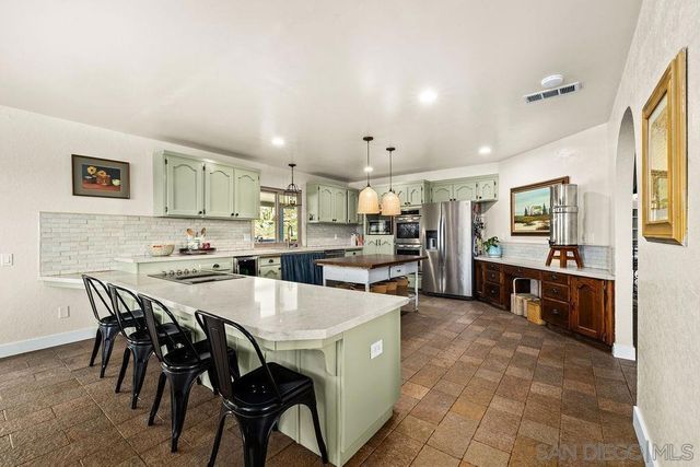 11725 Sierra Rojo Rd, Valley Center, CA 92082