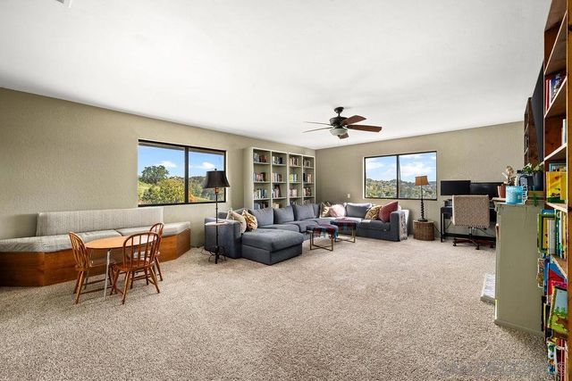 11725 Sierra Rojo Rd, Valley Center, CA 92082