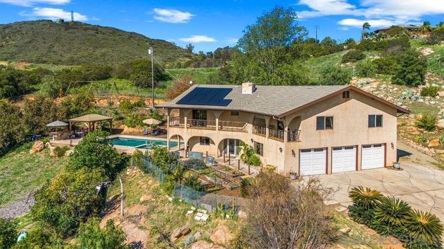 11725 Sierra Rojo Rd, Valley Center, CA 92082