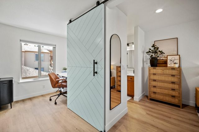 300 Glenwood Circle 308, Monterey, CA 93940