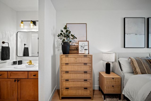 300 Glenwood Circle 308, Monterey, CA 93940