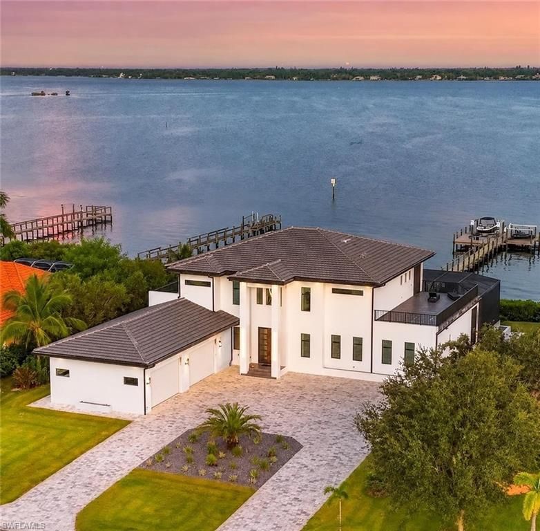 6390 River Club CT, NORTH FORT MYERS, FL 33917 — exterior