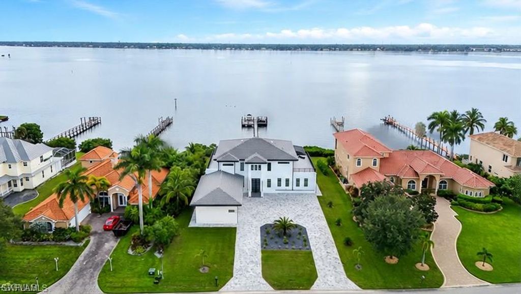 6390 River Club CT, NORTH FORT MYERS, FL 33917 — photo 5