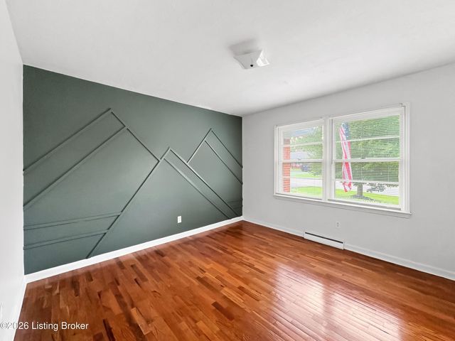 621 Reed Dr, Frankfort, KY 40601