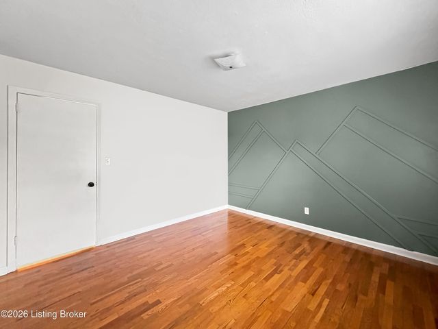621 Reed Dr, Frankfort, KY 40601
