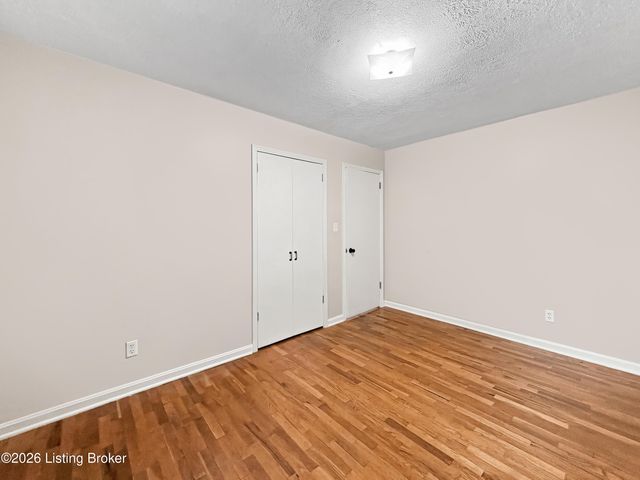621 Reed Dr, Frankfort, KY 40601