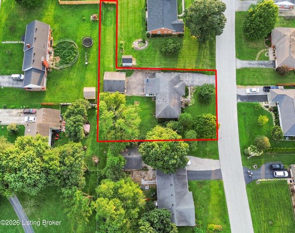 621 Reed Dr, Frankfort, KY 40601