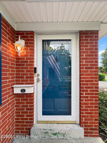 621 Reed Dr, Frankfort, KY 40601