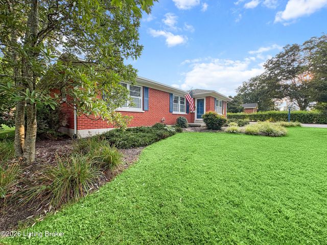 621 Reed Dr, Frankfort, KY 40601