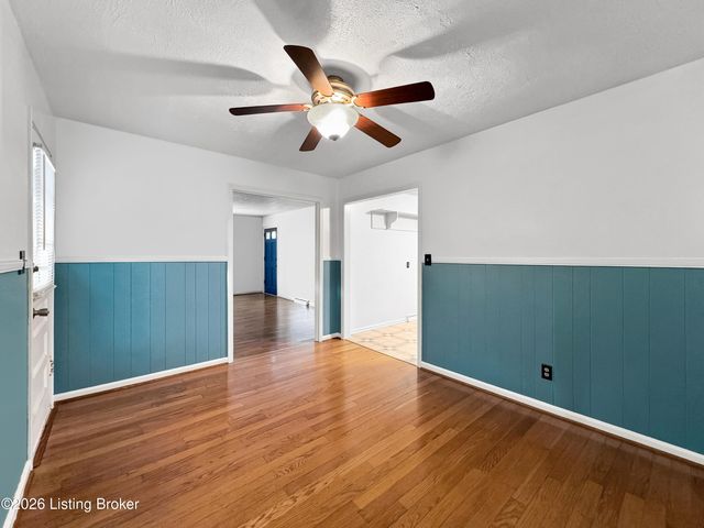 621 Reed Dr, Frankfort, KY 40601