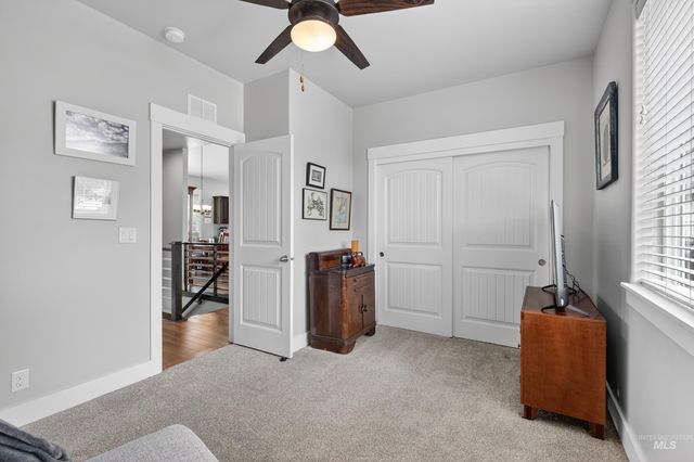 5555 W Dalcross Drive, Boise, ID 83714