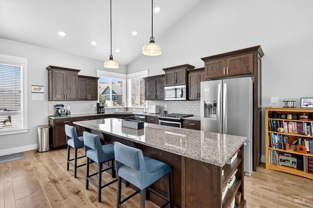 5555 W Dalcross Drive, Boise, ID 83714