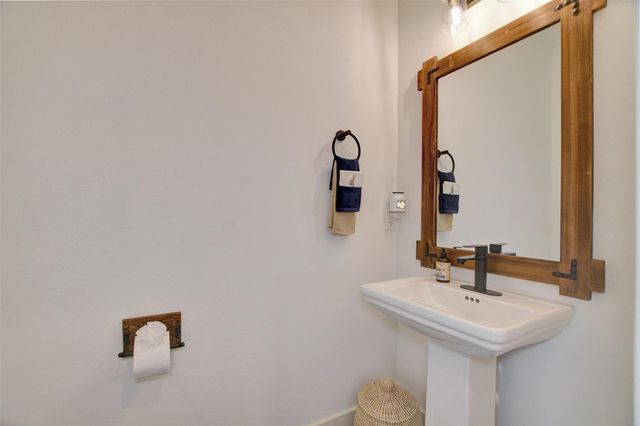 1106 Paul Quinn Street P, Houston, TX 77091