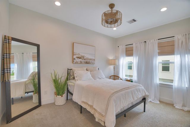 1106 Paul Quinn Street P, Houston, TX 77091