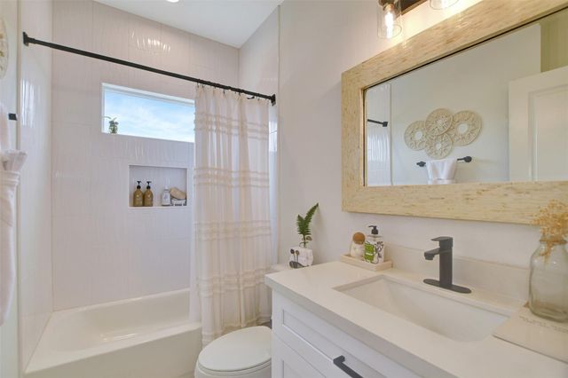 1106 Paul Quinn Street P, Houston, TX 77091