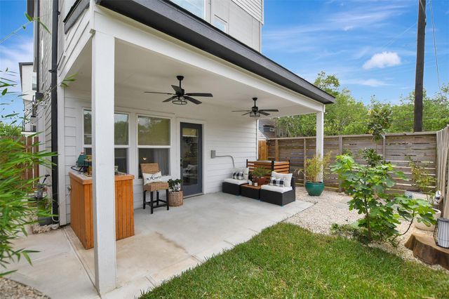 1106 Paul Quinn Street P, Houston, TX 77091