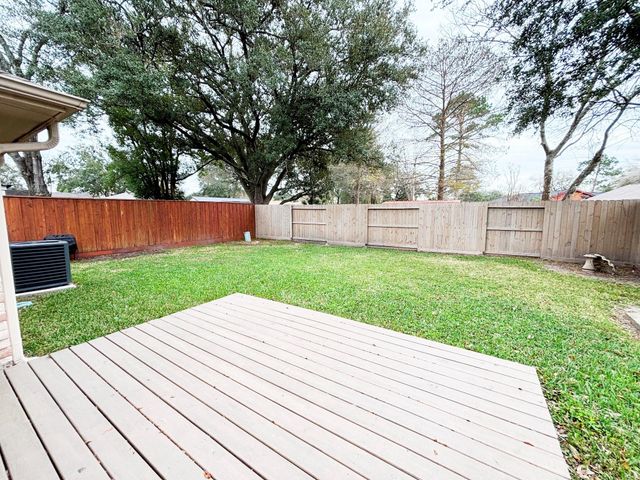 3105 Sand Reef Lane, League City, TX 77573