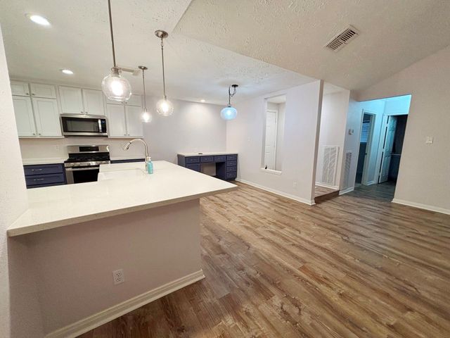 3105 Sand Reef Lane, League City, TX 77573