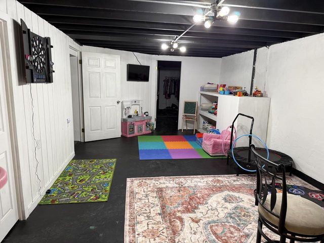 1108 Mayfair DRIVE, Janesville, WI 53545