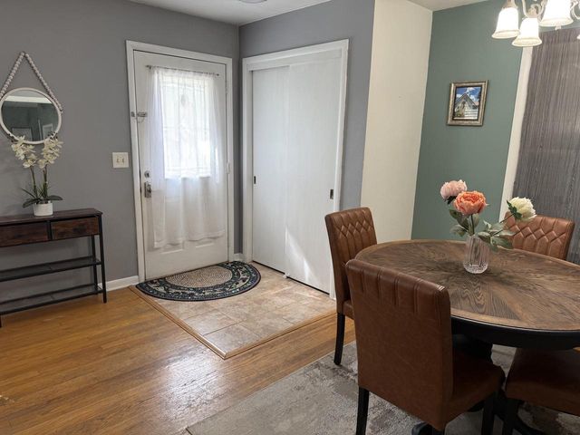 1108 Mayfair DRIVE, Janesville, WI 53545