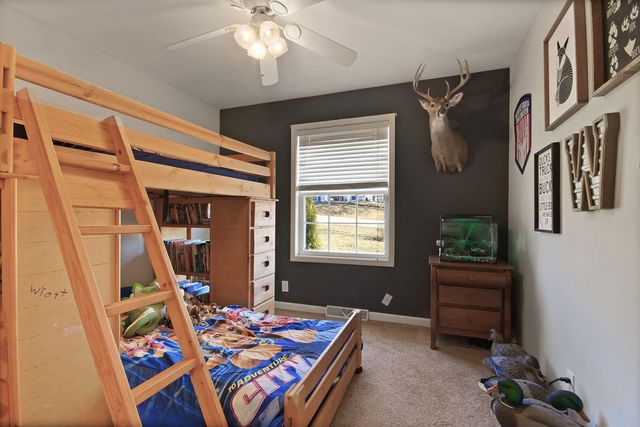 1901 PINELAWN DR, Columbia, MO 65202