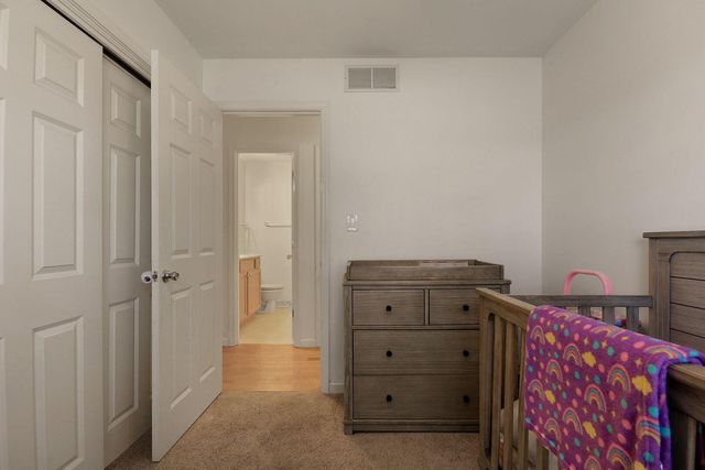 1901 PINELAWN DR, Columbia, MO 65202