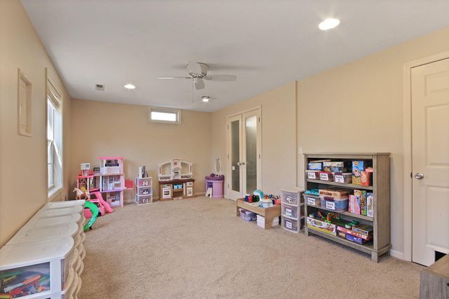 1901 PINELAWN DR, Columbia, MO 65202