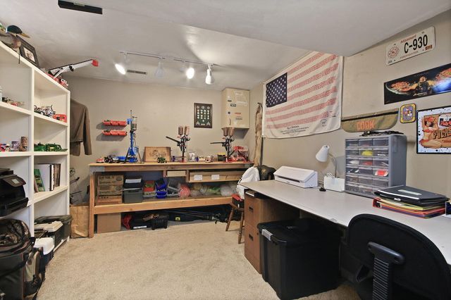 1901 PINELAWN DR, Columbia, MO 65202