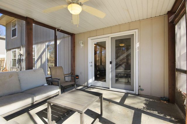 1901 PINELAWN DR, Columbia, MO 65202