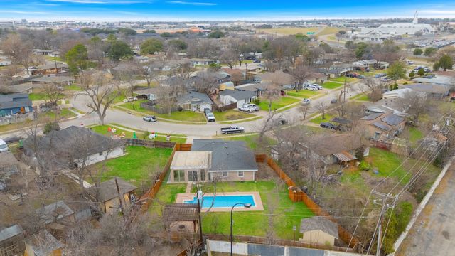 1606 Arlington Drive, Irving, TX 75061