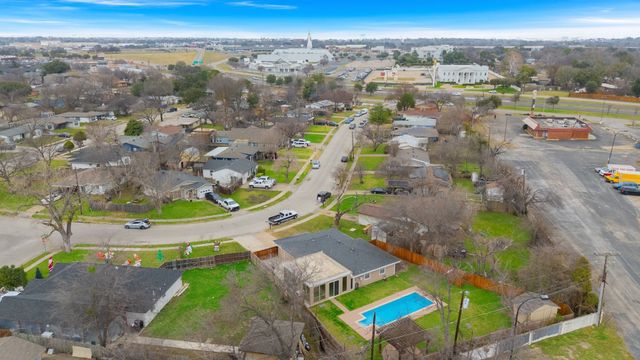 1606 Arlington Drive, Irving, TX 75061