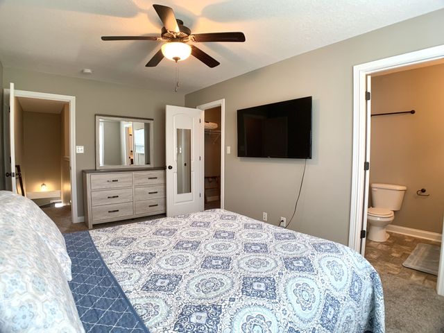 364 Sam Houston Cir, Clarksville, TN 37040