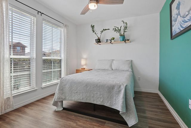 13804 Sierra Wind LN, Elgin, TX 78621