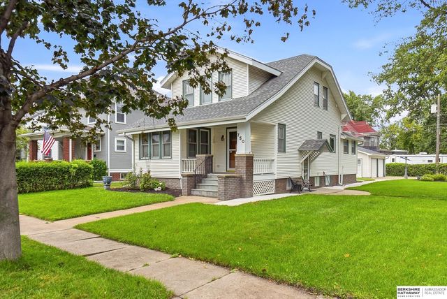 750 E 4th, Fremont, NE 68025