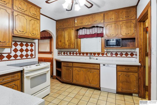 750 E 4th, Fremont, NE 68025