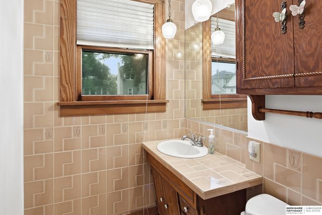 750 E 4th, Fremont, NE 68025