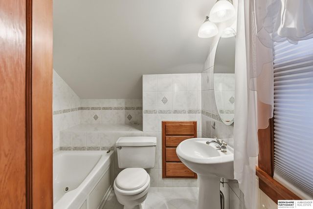 750 E 4th, Fremont, NE 68025