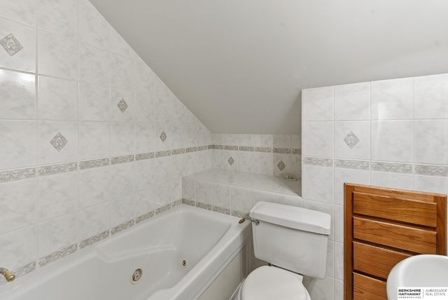 750 E 4th, Fremont, NE 68025