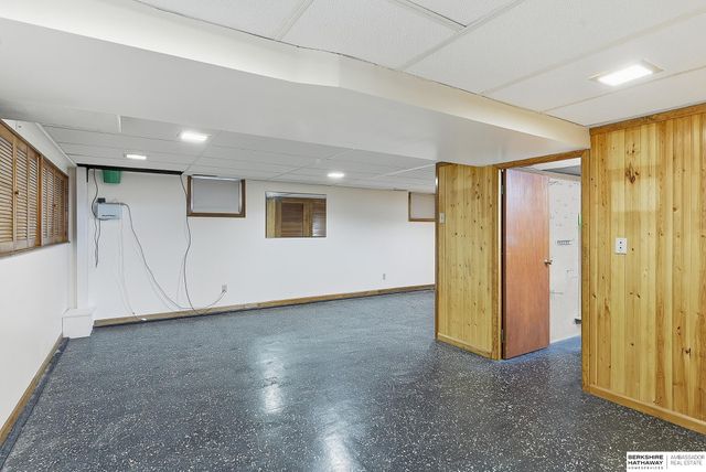750 E 4th, Fremont, NE 68025
