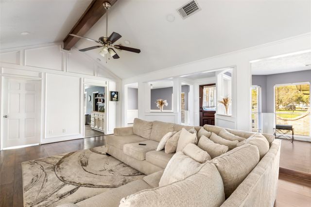 21203 Papoose Court, Crosby, TX 77532